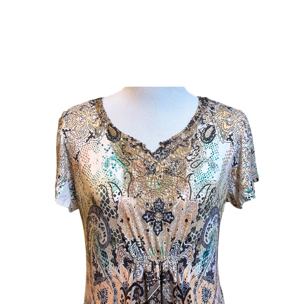 World Unity Top Size Small - Picture 7 of 7